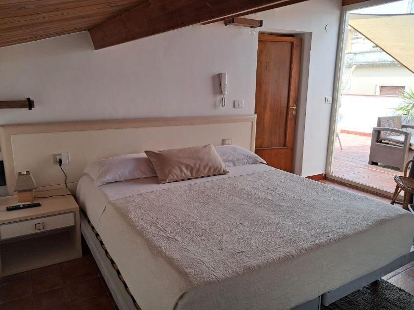 Casa Antioco B&B Сиракуза Екстериор снимка